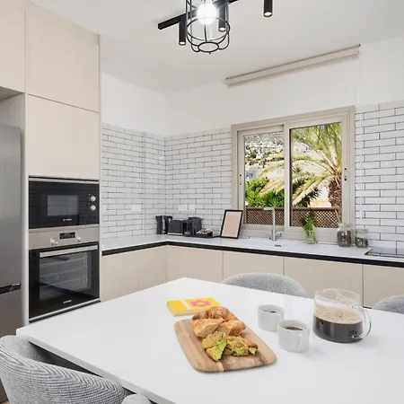 Aura Sun Homes By Nomads *