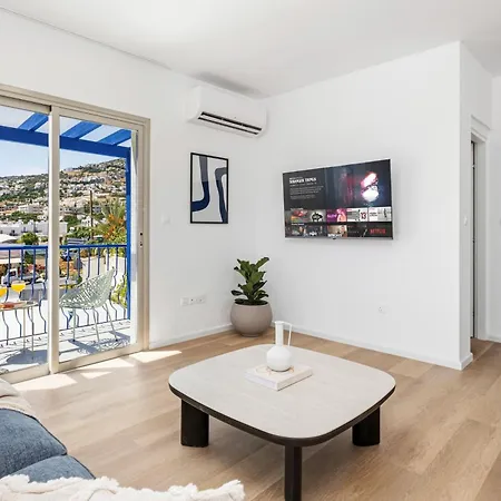 Aura Sun Homes By Nomads