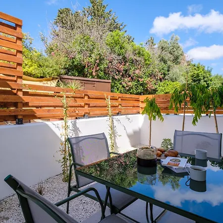בית נופש Aura Sun Homes By Nomads *
