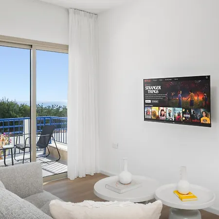 Aura Sun Homes By Nomads בית נופש *