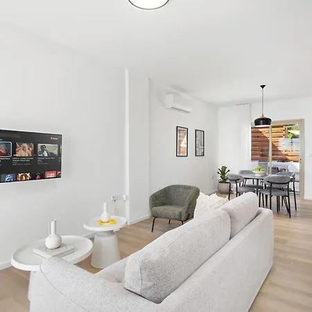 Aura Sun Homes By Nomads בית נופש